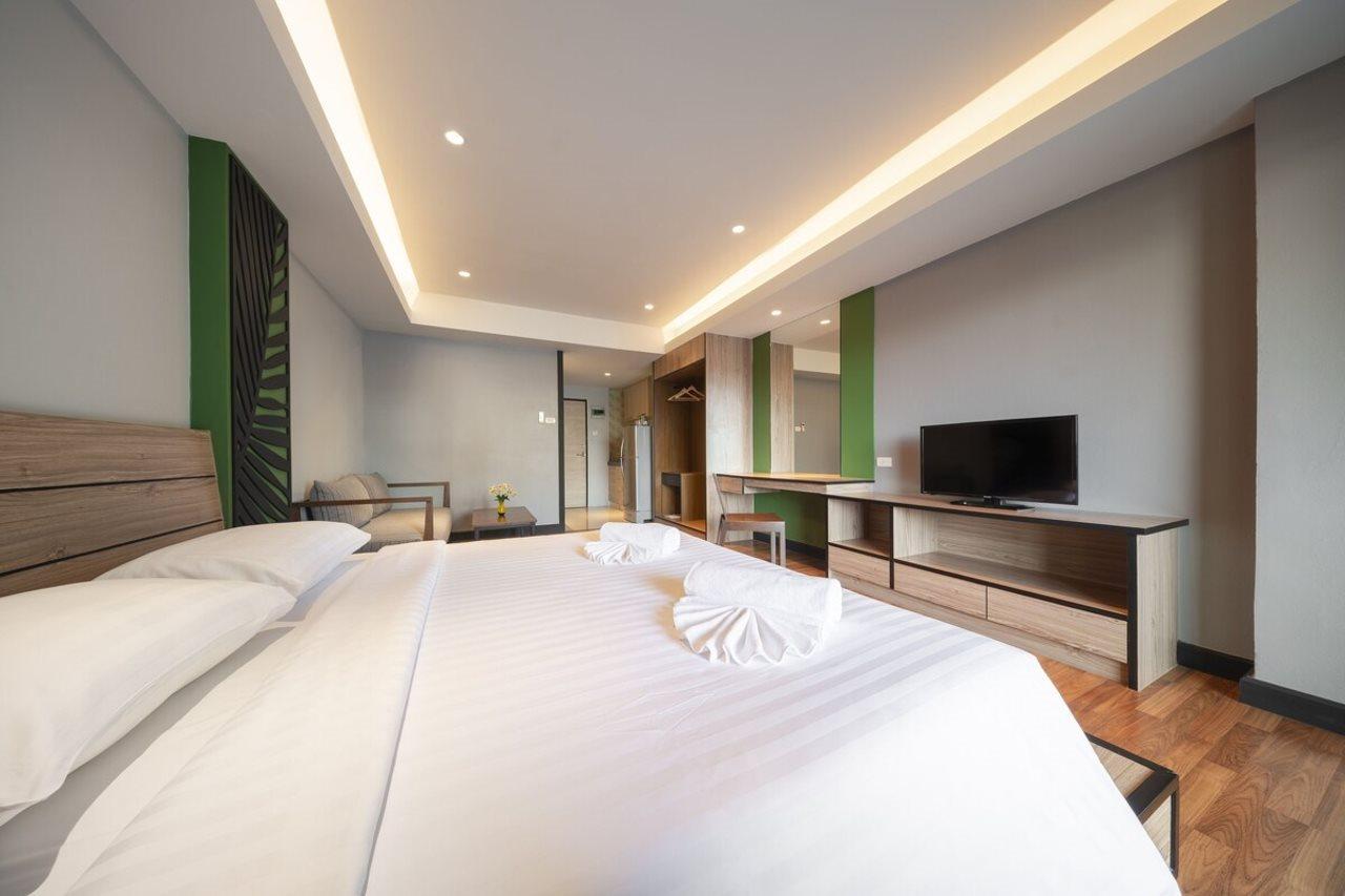 At115 By Rompo Mansion Hotel Bangkok Buitenkant foto